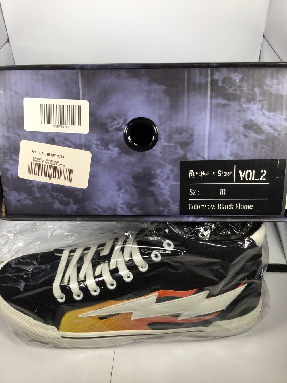 Vol.2 Men’s Low-Top Sneakers - Black Flame